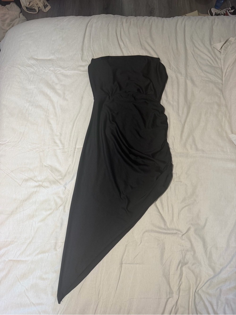 Windsor Black Strapless Ruched Asymmetrical High-Low Handkerchief Hem Dress Size